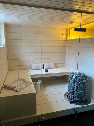 HUUM HIVE 15 - HIVE Series 15.0kW Sauna Heater